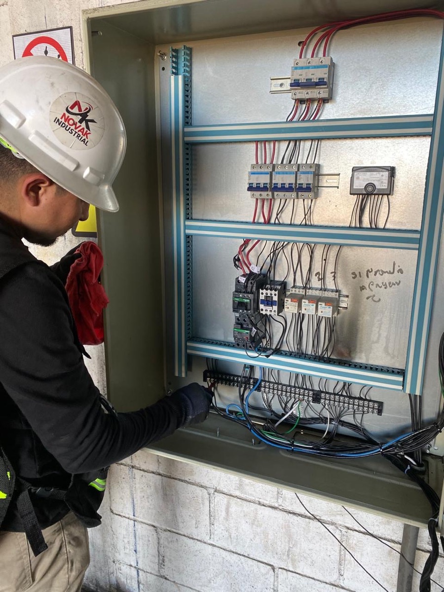 Servicio a tablero electrico